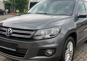 VW Tiguan 196.895 km 9.900 &euro; Göttingen 37081