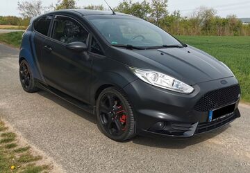 Ford Fiesta 66.600 km 12.000 &euro; Rosdorf 37124