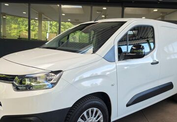 Toyota Proace City 109.000 km 13.950 &euro; Göttingen 37081
