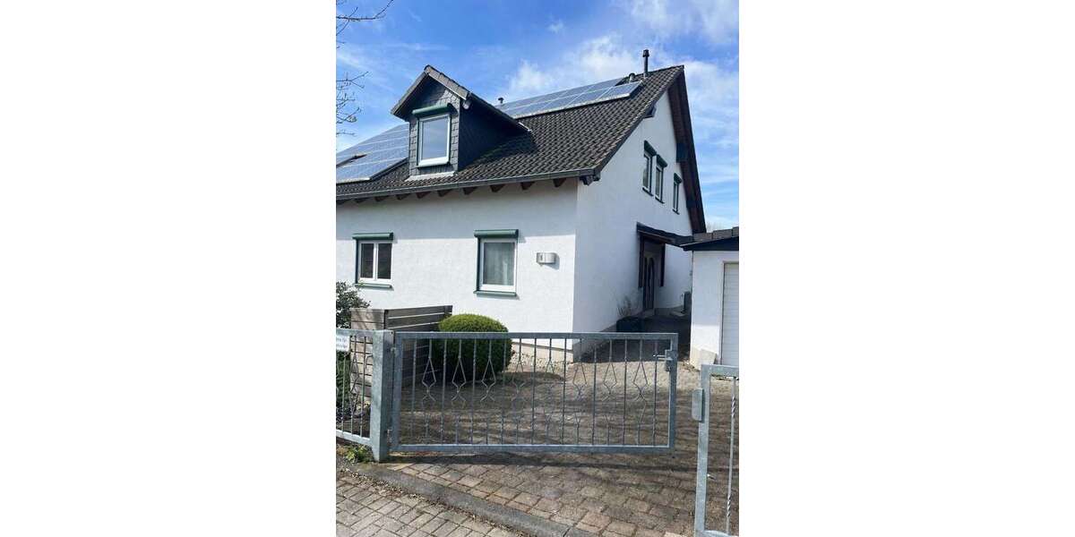 Etagenwohnung Nikolausberg Nikolausberg - 2 Zimmer, 85 m&sup2;, 790&euro; | Angebot:27161807