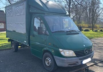 Mercedes-Benz Sprinter 242.000 km 4.699 &euro; Göttingen 37079