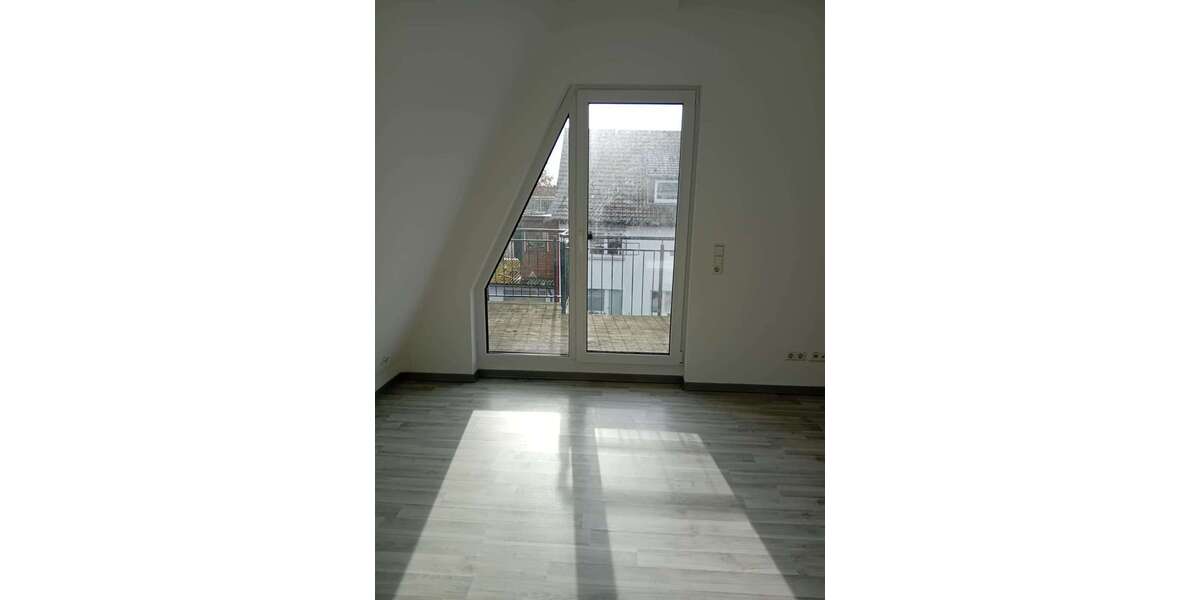 Etagenwohnung Rosdorf - 2 Zimmer, 63 m&sup2;, 700&euro; | Angebot:26589280
