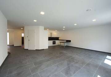 Wohnung Rosdorf - 3 Zimmer, 121 m&sup2;, 1.500&euro; | Angebot:24662344