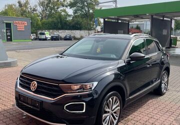 VW T-Roc 131.000 km 14.200 &euro; Göttingen 37077