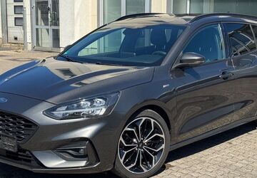 Ford Focus 238.587 km 9.900 &euro; Göttingen 37077