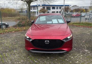 Mazda 3 7.629 km 28.540 &euro; Northeim 37154