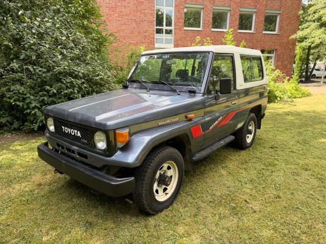 Toyota Land Cruiser 142.500 km 29.900 &euro; Göttingen 37081