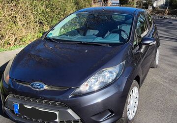Ford Fiesta 136.000 km 3.000 &euro; Göttingen 37073