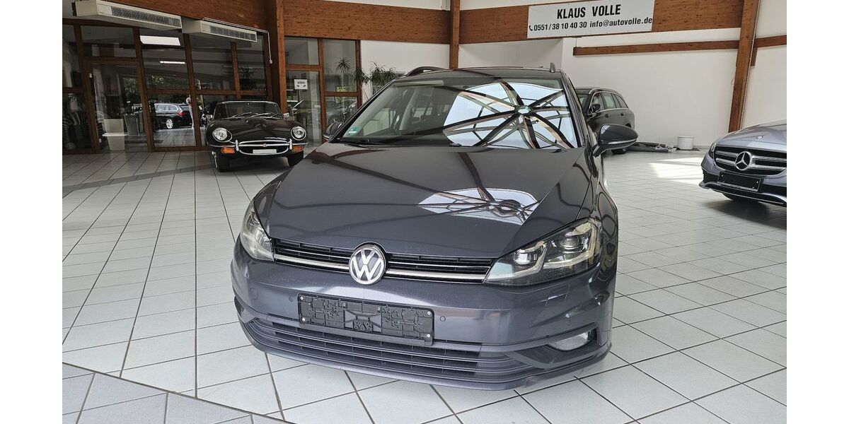 VW Golf 351.300 km 5.895 &euro; Göttingen 37079