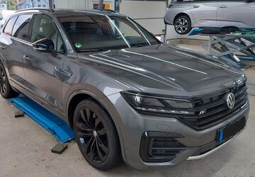 VW Touareg 96.000 km 45.000 &euro; Uslar 37170