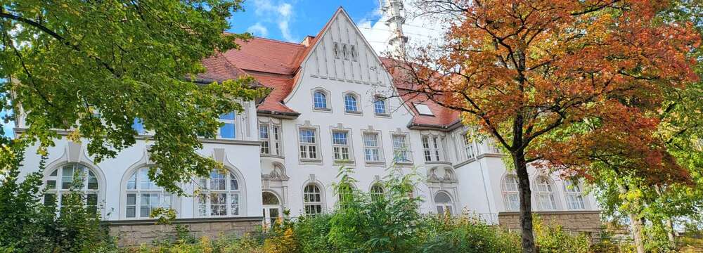 Etagenwohnung Uslar - 2 Zimmer, 72 m&sup2;, 580&euro; | Angebot:26796080