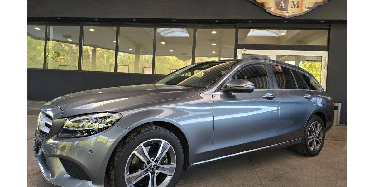 Mercedes-Benz C 220 98.900 km 23.950 &euro; Göttingen 37081