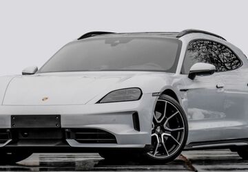Porsche Taycan 11.950 km 125.890 &euro; Göttingen 37077
