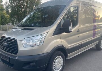 Ford Transit 126.429 km 9.990 &euro; Göttingen 37079
