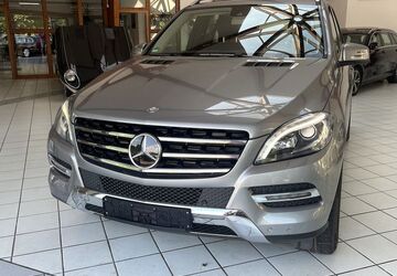 Mercedes-Benz ML 350 95.876 km 22.950 &euro; Göttingen 37079