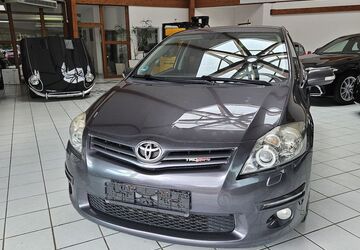 Toyota Auris 227.869 km 3.795 &euro; Göttingen 37079