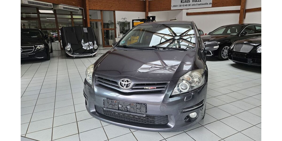 Toyota Auris 227.869 km 3.795 &euro; Göttingen 37079