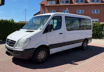 Mercedes-Benz Sprinter 438.267 km 8.900 &euro; BOVENDEN-GÖTTINGEN 37120