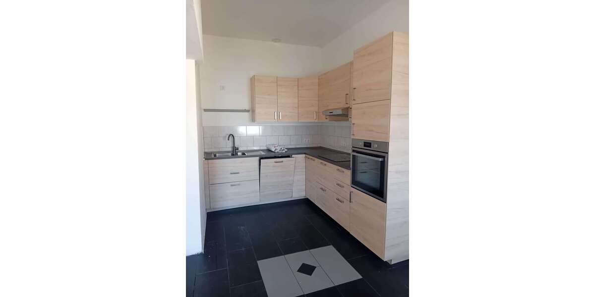 Etagenwohnung Rosdorf - 3 Zimmer, 78 m&sup2;, 700&euro; | Angebot:27263149