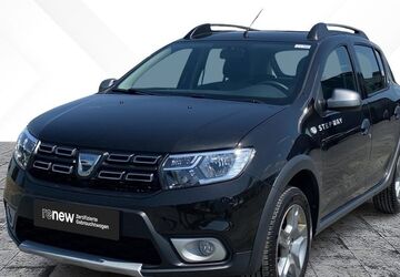 Dacia Sandero 97.685 km 9.588 &euro; Northeim 37154