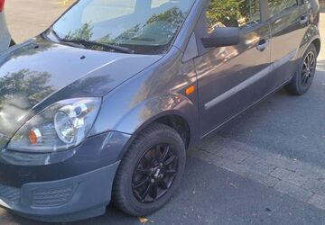 Ford Fiesta 218.000 km 600 &euro; Göttingen 37081